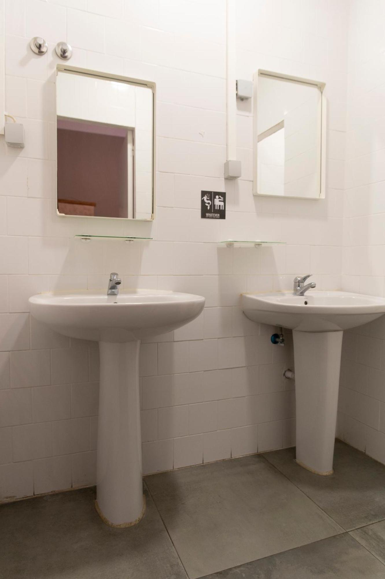 Doppelzimmer mit Gemeinschaftsbad